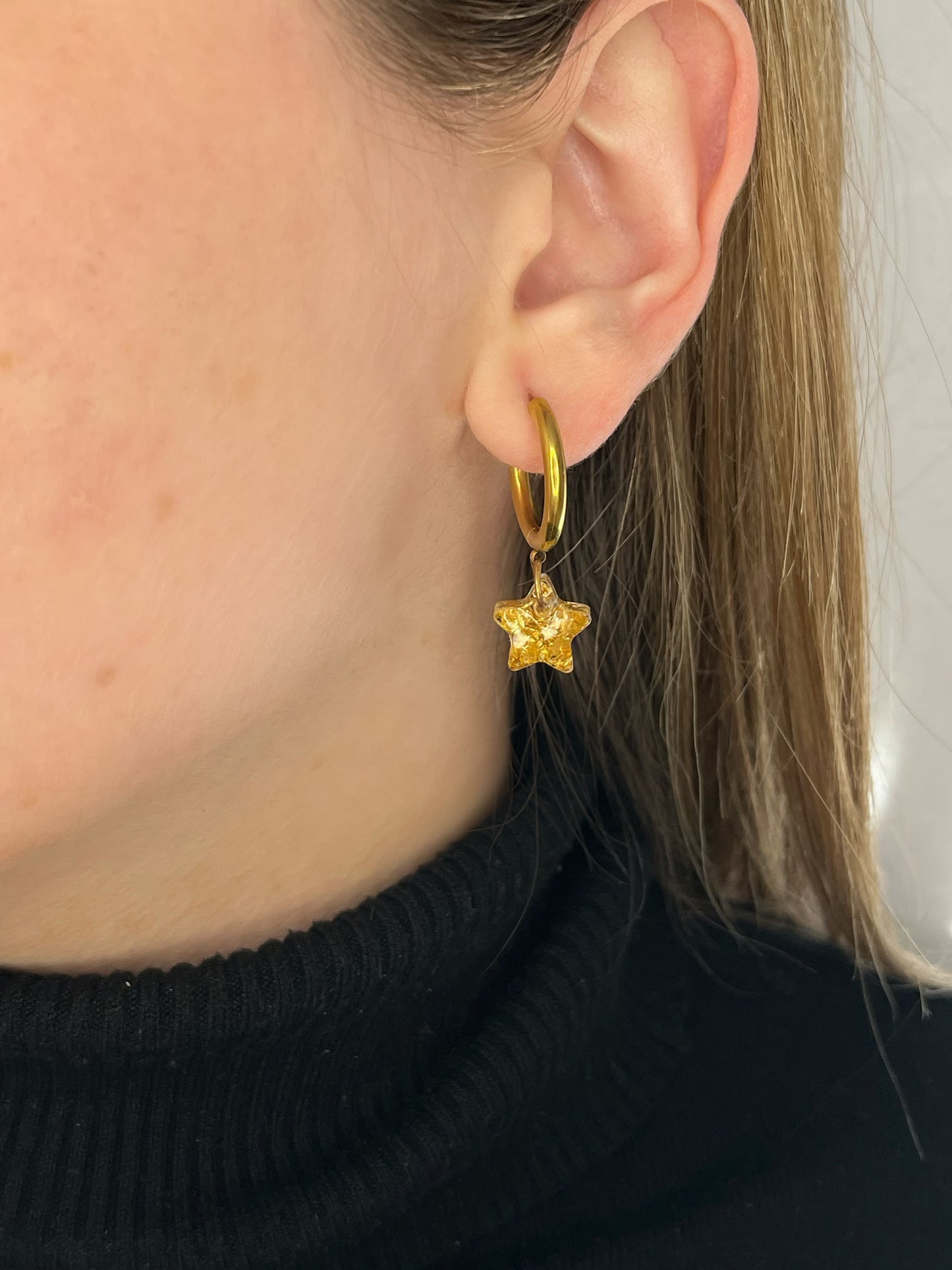Mini aritos estrellita